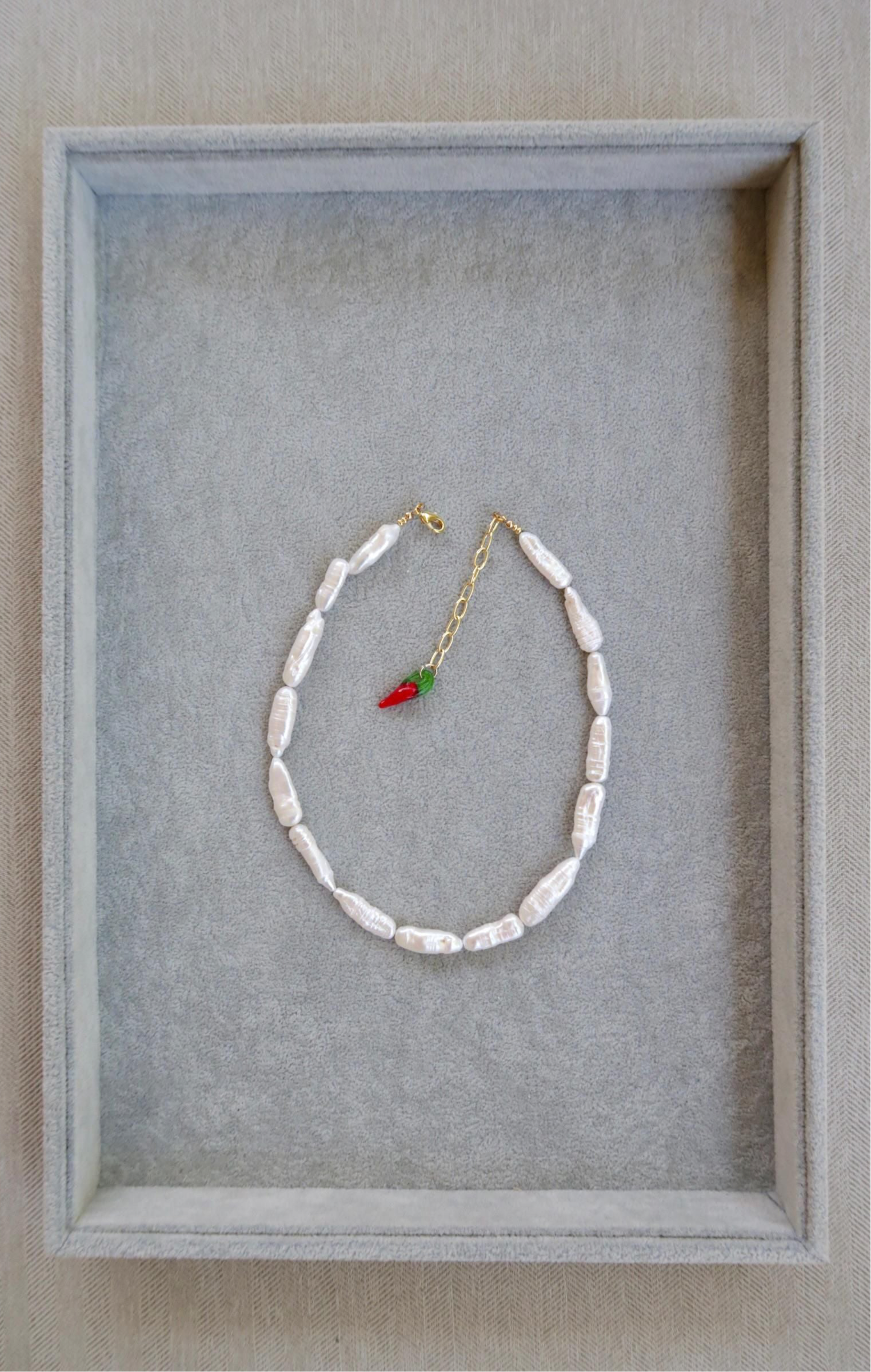 Skinny Pearls Necklace