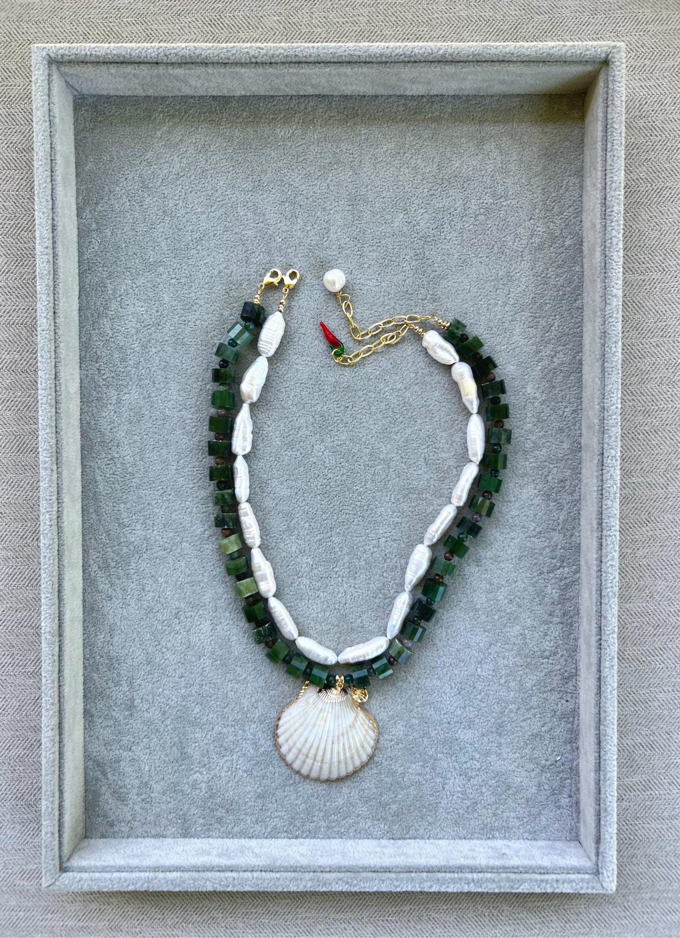 Green Jade Shell Necklace