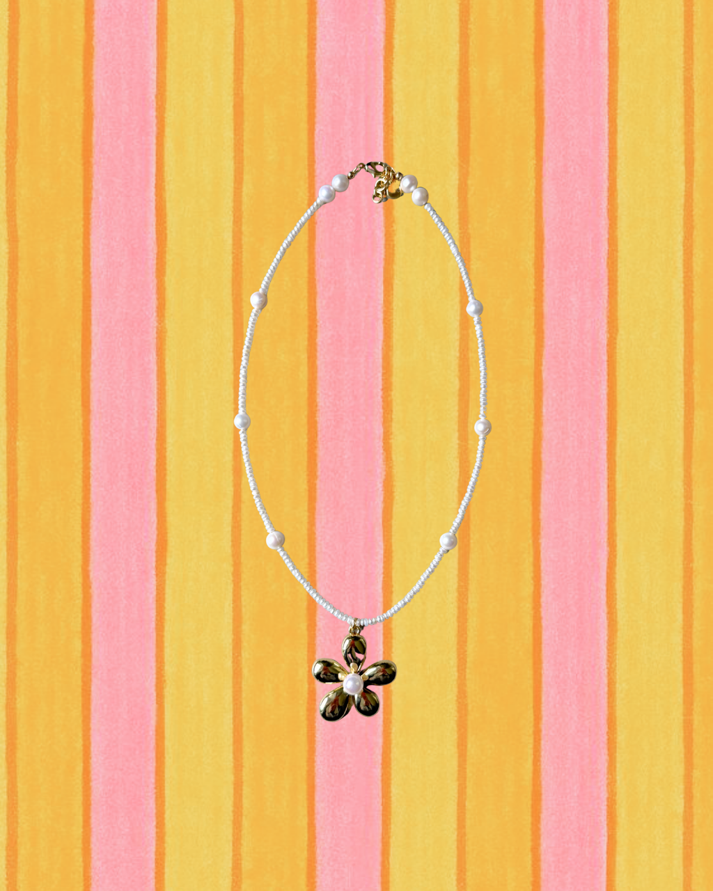 Pearl Daisy Necklace