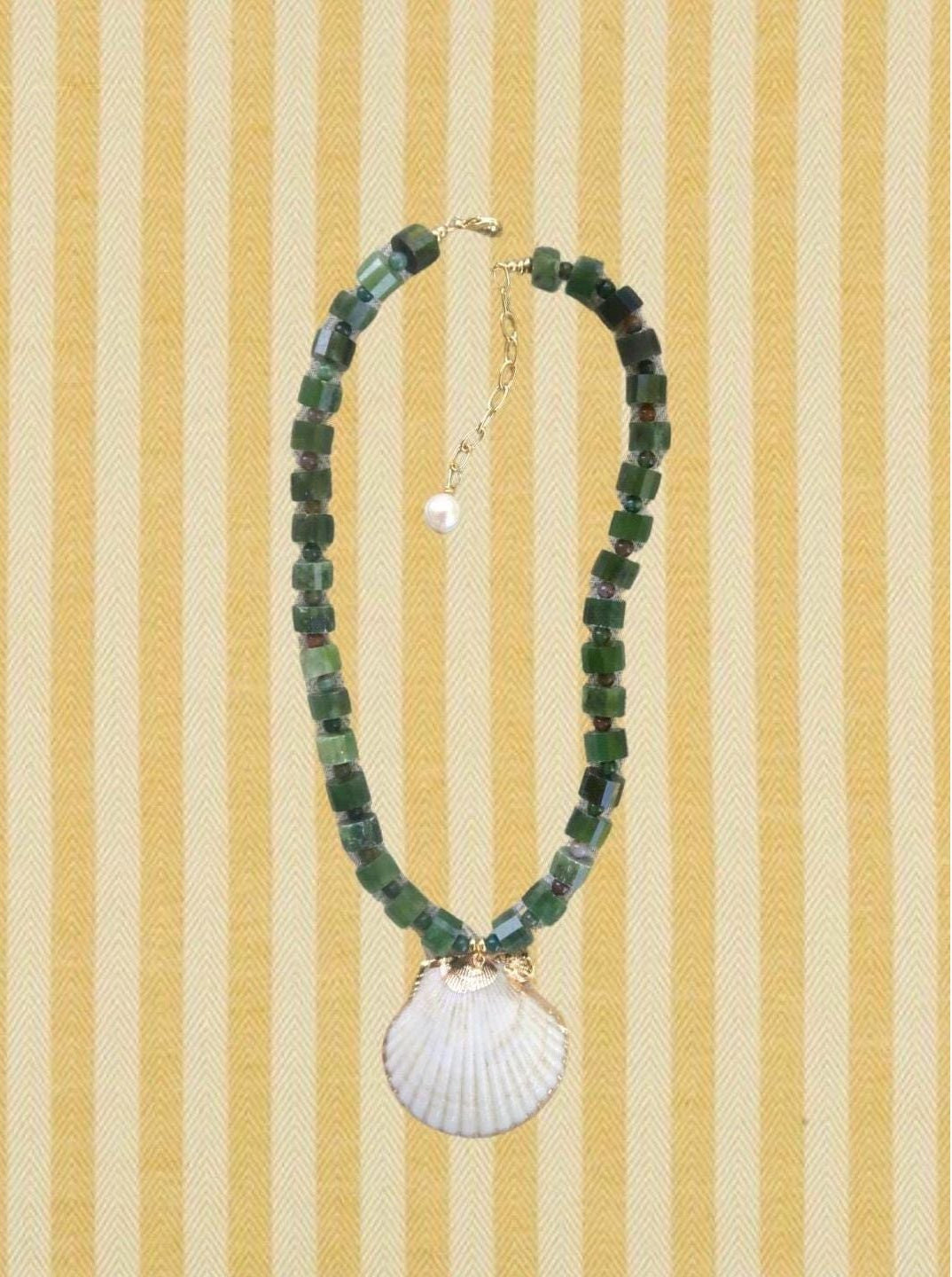 Green Jade Shell Necklace