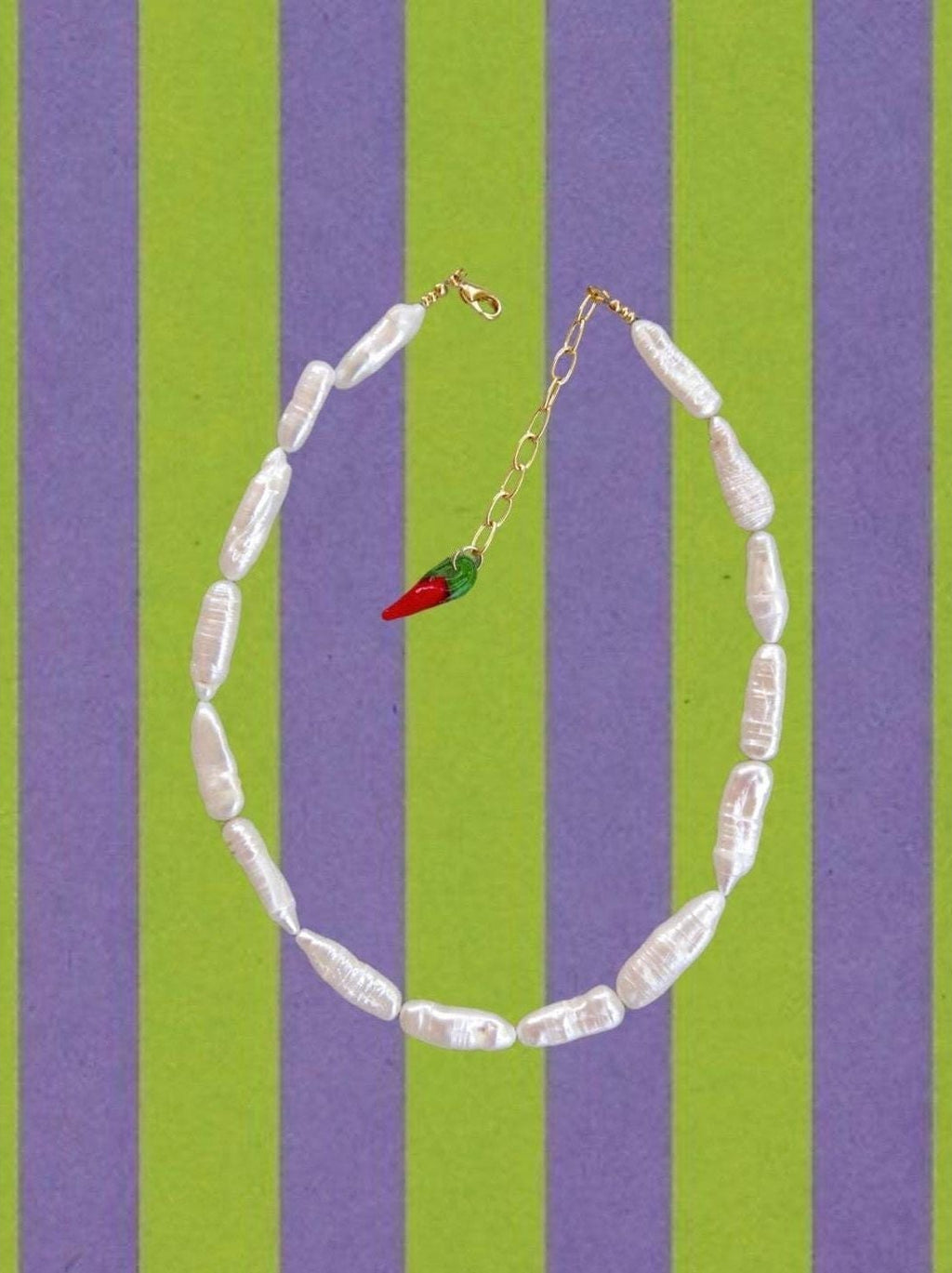 Skinny Pearls Necklace